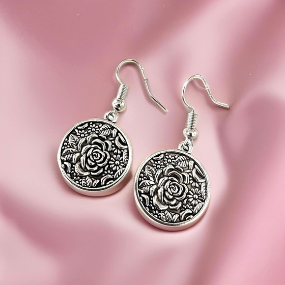 Vintage Style Rose Floral Silver Tone Round Hoop Earrings - Picture 1 of 5